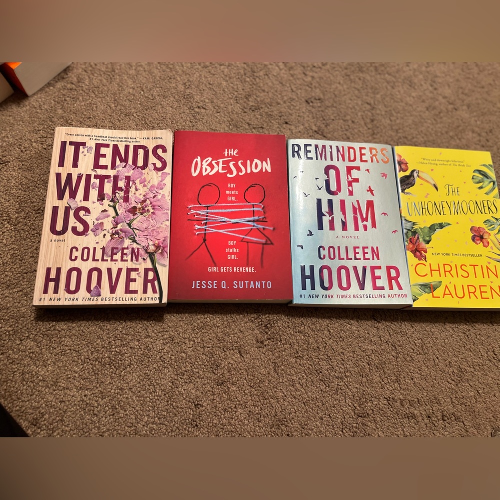 FIVE BOOKS IN ONE DEAL!! - Picture 3 of 3